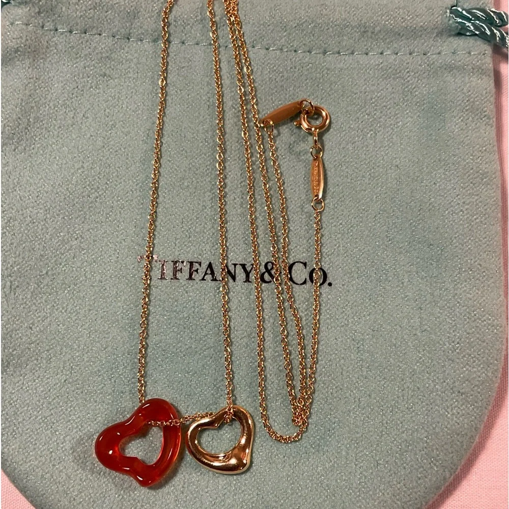 Tiffany Double Open Heart Carved Red Carnelian 18K Yellow Gold Necklace 18" - Picture 12 of 15